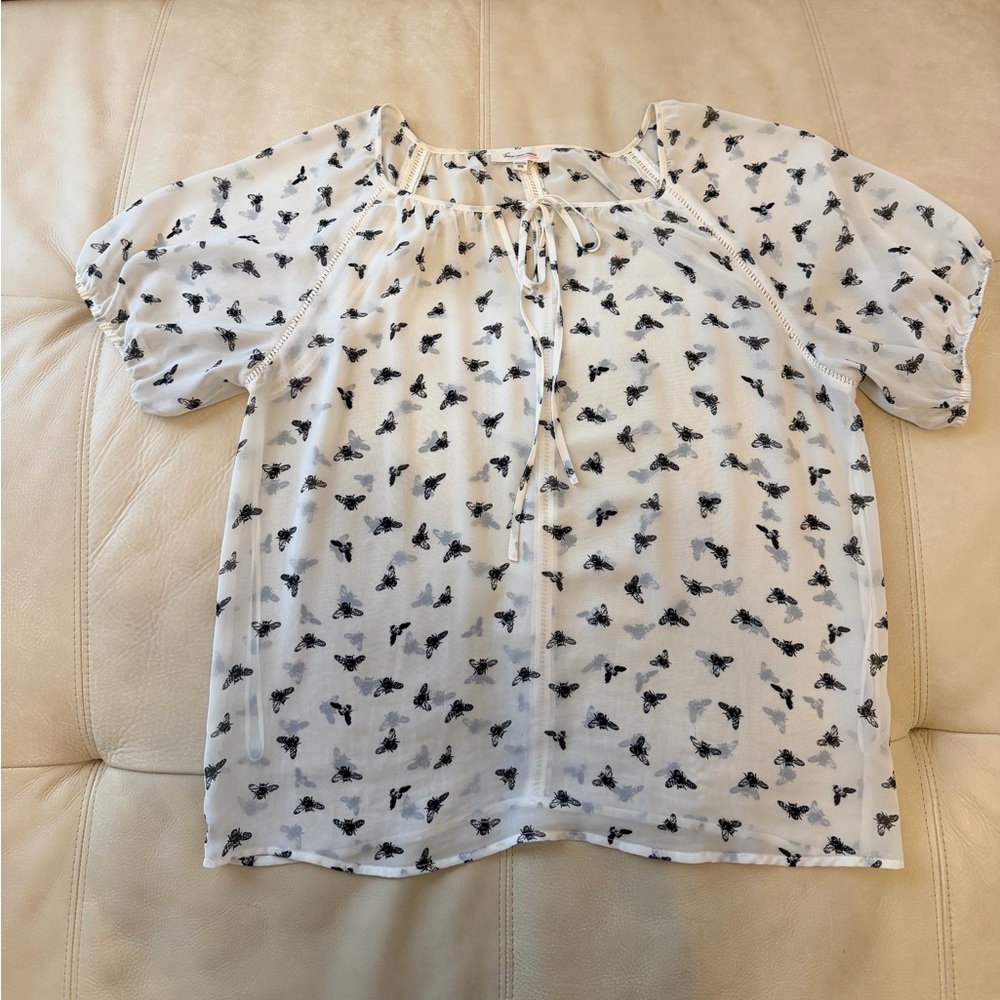 Vince Camuto blouse with bees